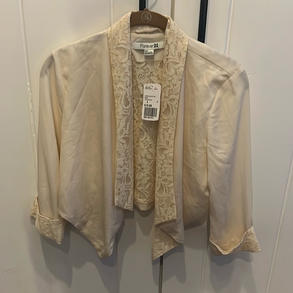Cropped Lace Blazer - Picture 1 of 1
